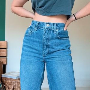 Dark wash, no hole, BDG hi rise baggy